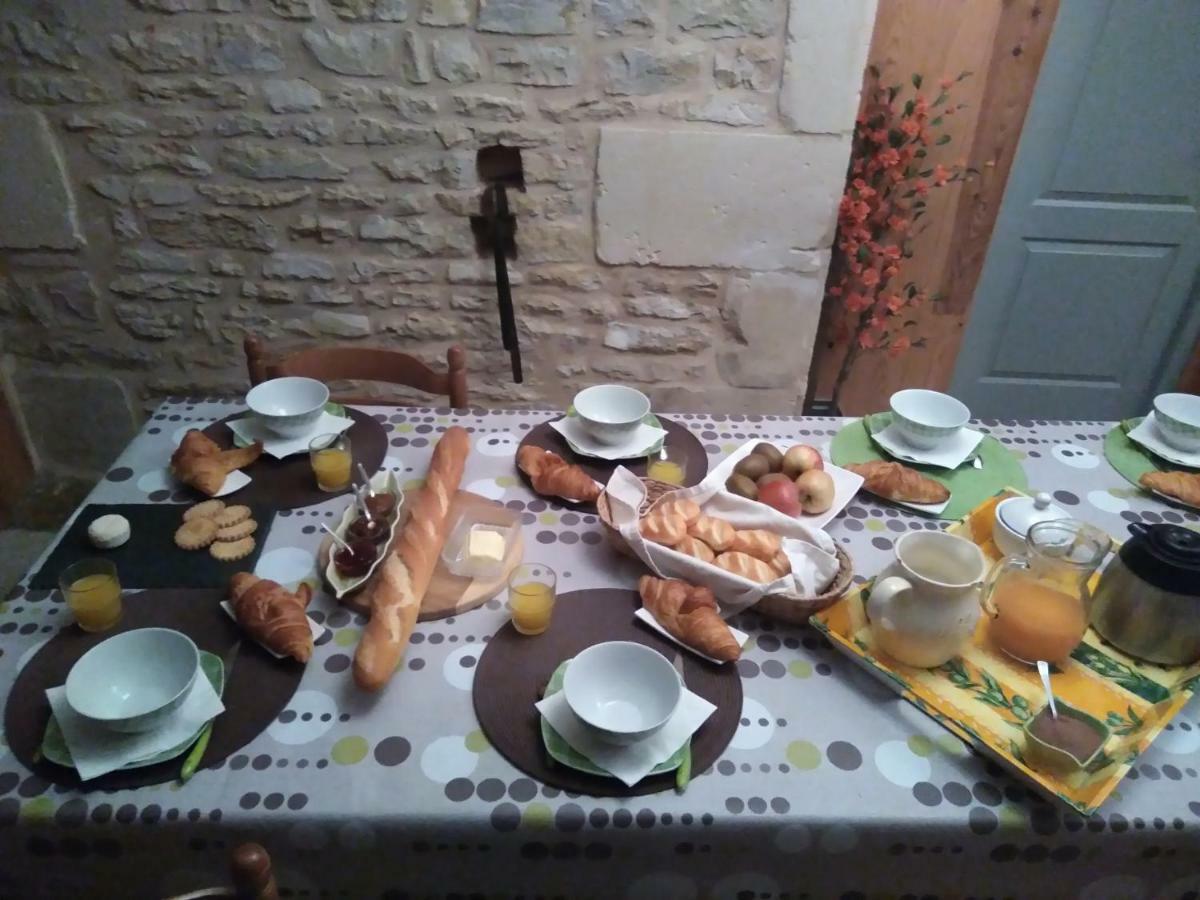 Les Tourterelles Bed & Breakfast Chabournay Ngoại thất bức ảnh