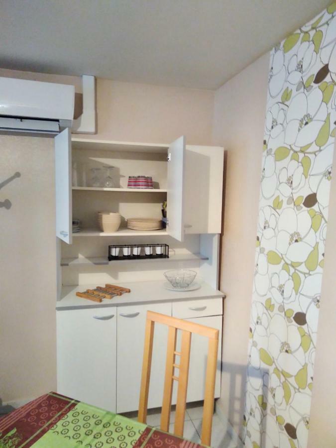 Les Tourterelles Bed & Breakfast Chabournay Ngoại thất bức ảnh